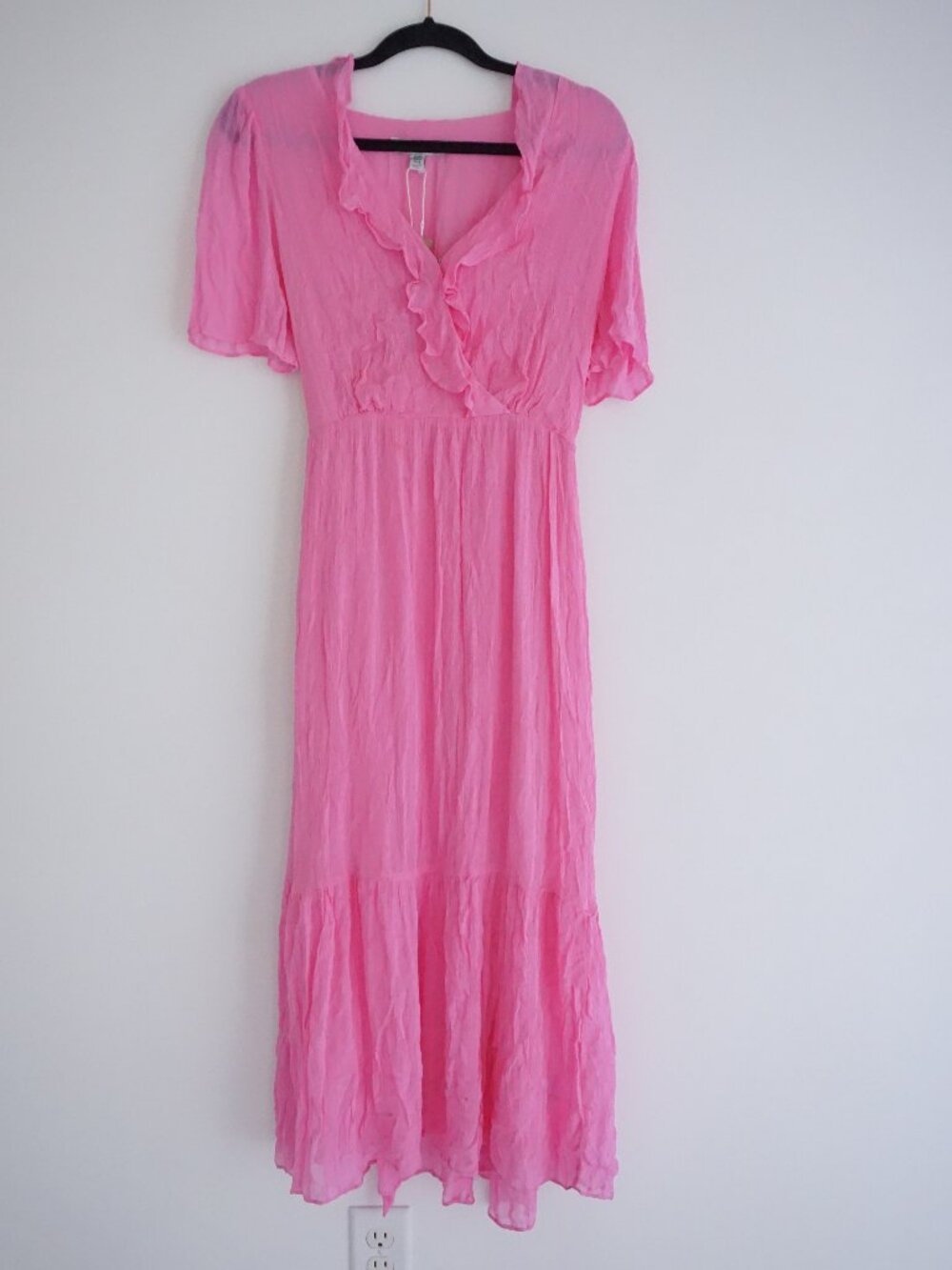 Ever New Melbourne Hot Pink Ruffle Wrap Short Sleeve Tiered Crinkle Dress 8